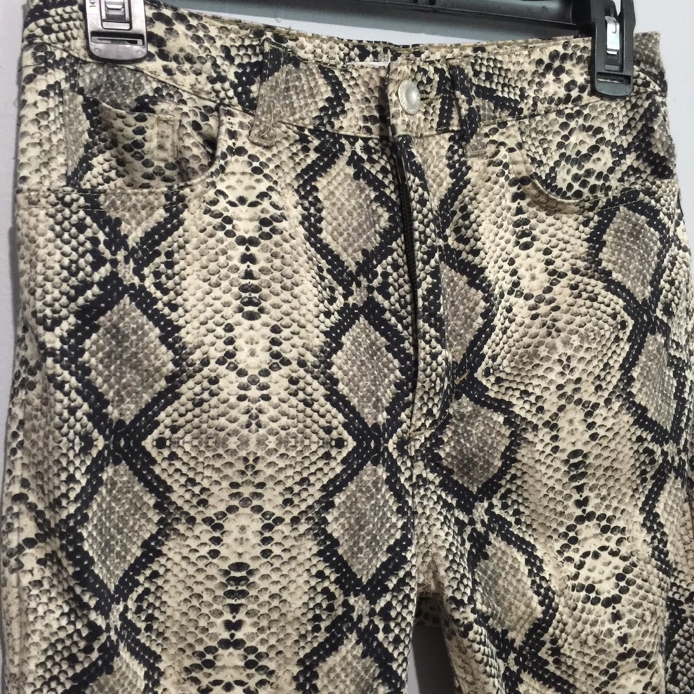 ZARA Snake Skin Skinny Pants size 6 - Picture 2 of 11